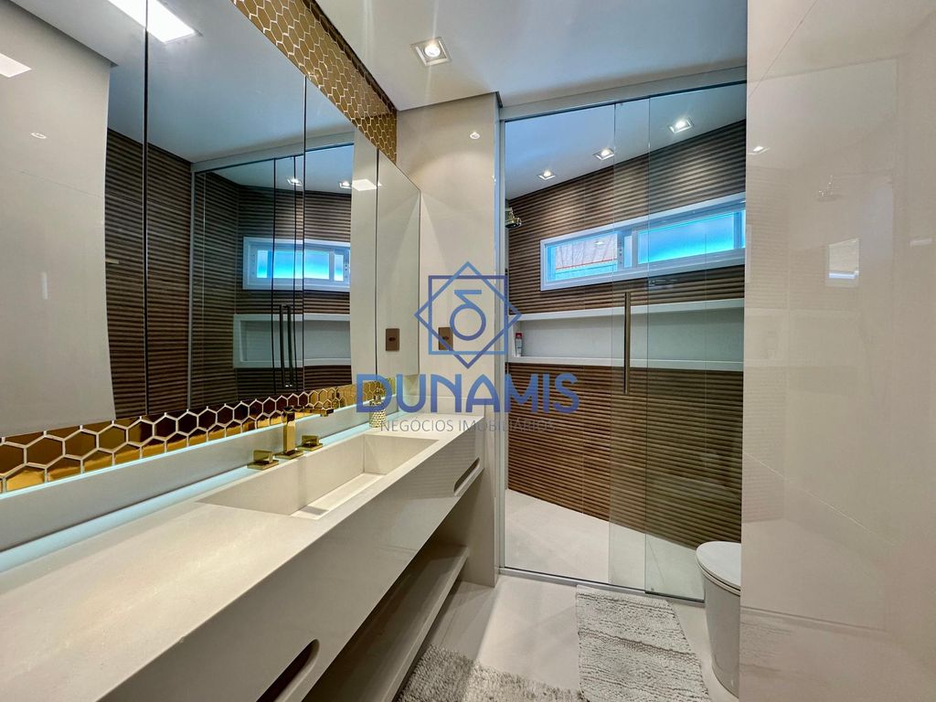 APARTAMENTO TOTALMENTE REFORMADO - VISTA PARA O ALTO MAR À VENDA em Jardim Astúrias, Guarujá — foto 28