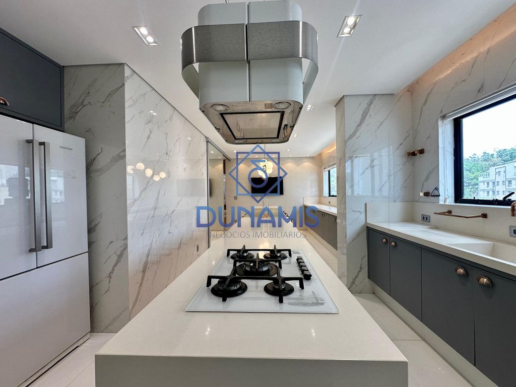 APARTAMENTO TOTALMENTE REFORMADO - VISTA PARA O ALTO MAR À VENDA em Jardim Astúrias, Guarujá — foto 20