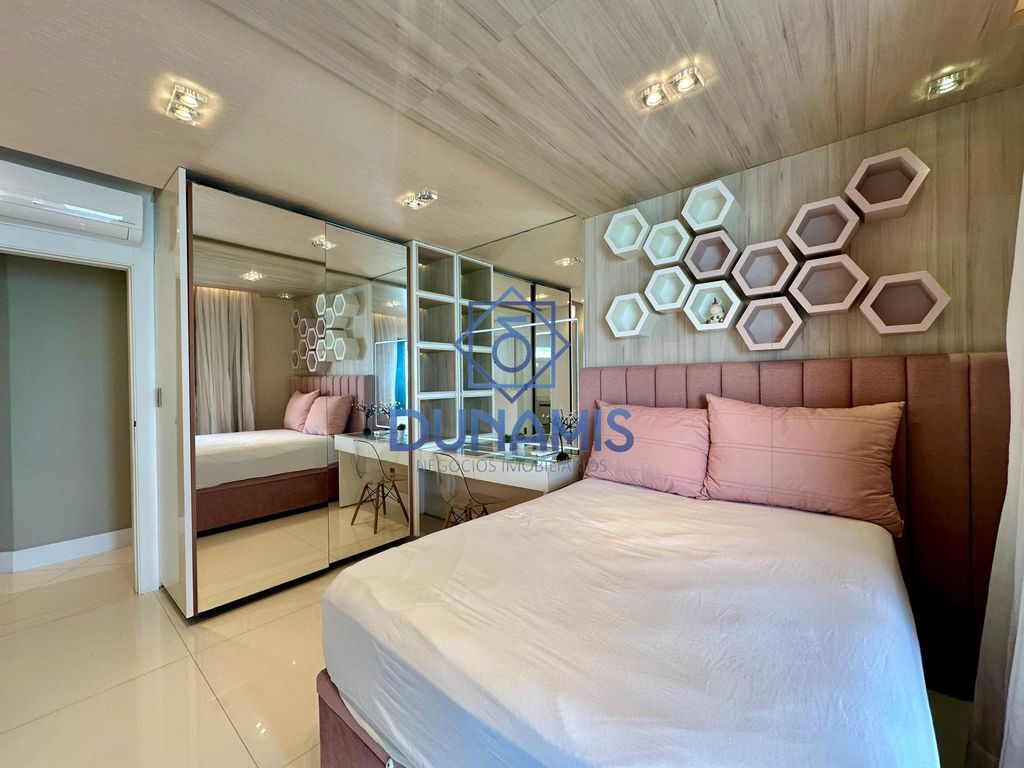 APARTAMENTO TOTALMENTE REFORMADO - VISTA PARA O ALTO MAR À VENDA em Jardim Astúrias, Guarujá — foto 33