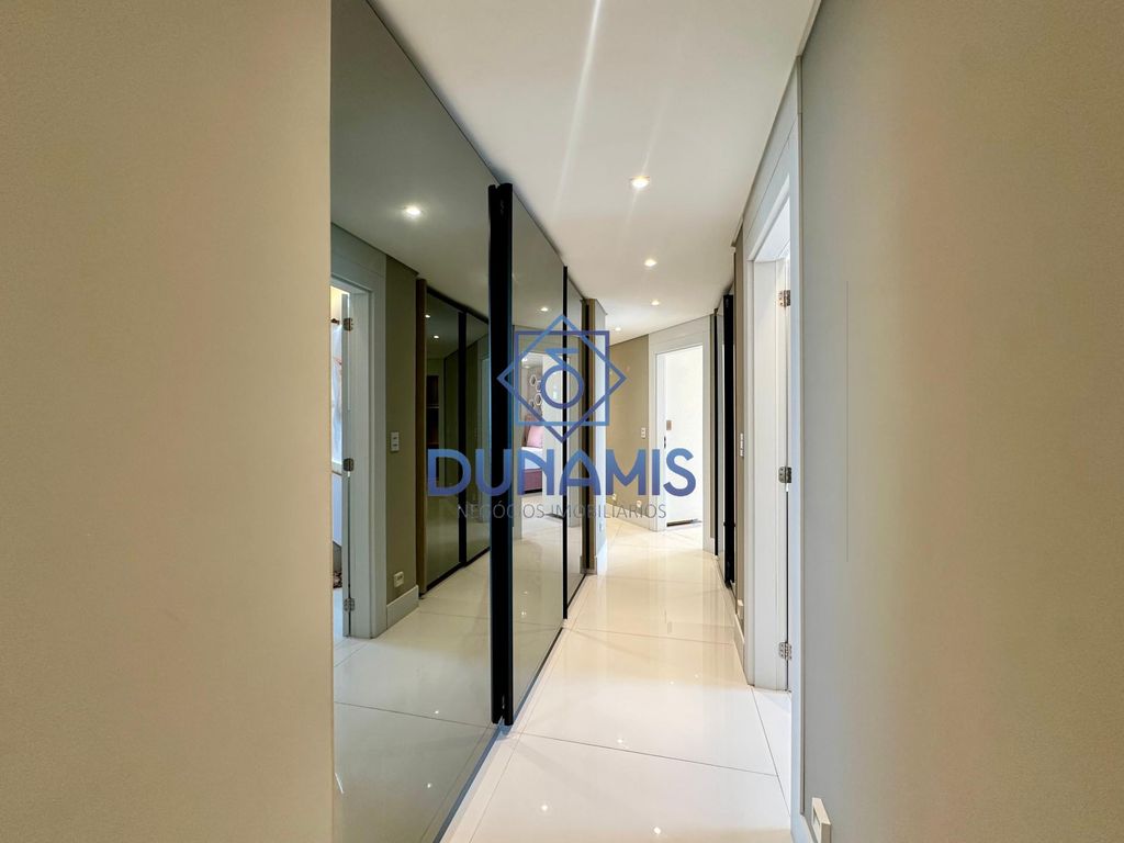 APARTAMENTO TOTALMENTE REFORMADO - VISTA PARA O ALTO MAR À VENDA em Jardim Astúrias, Guarujá — foto 46