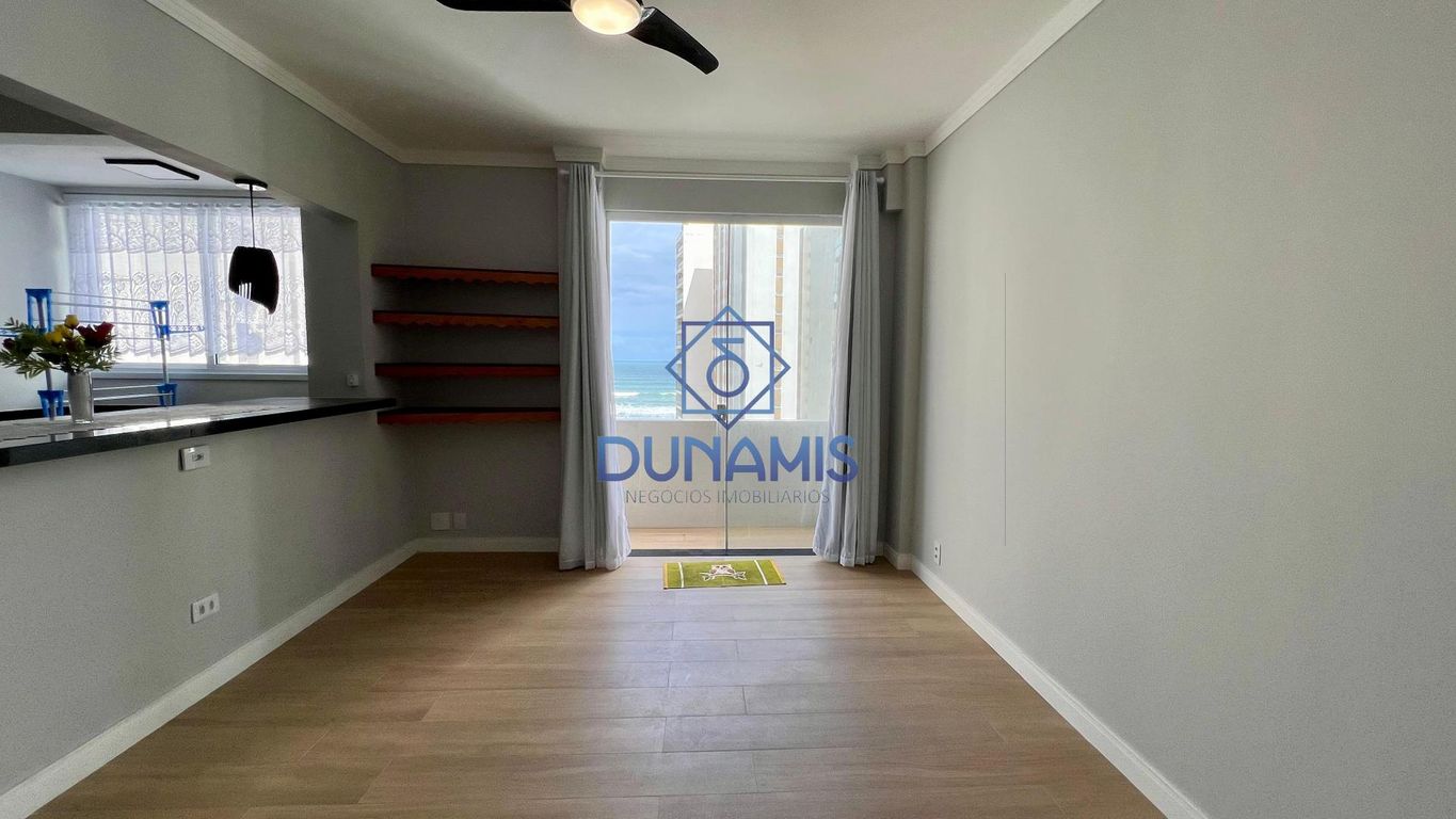EXCELENTE APARTAMENTO REFORMADO COM 1 DORMITÓRIOS E VISTA MAR em Pitangueiras, Guarujá — foto 5