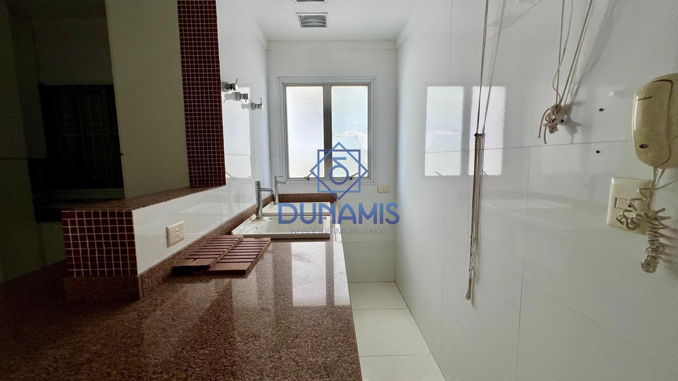 APARTAMENTO ALTO PADRÃO COM VISTA À VENDA NA PRAIA DE PITANGUEIRAS em Pitangueiras, Guarujá — foto 34