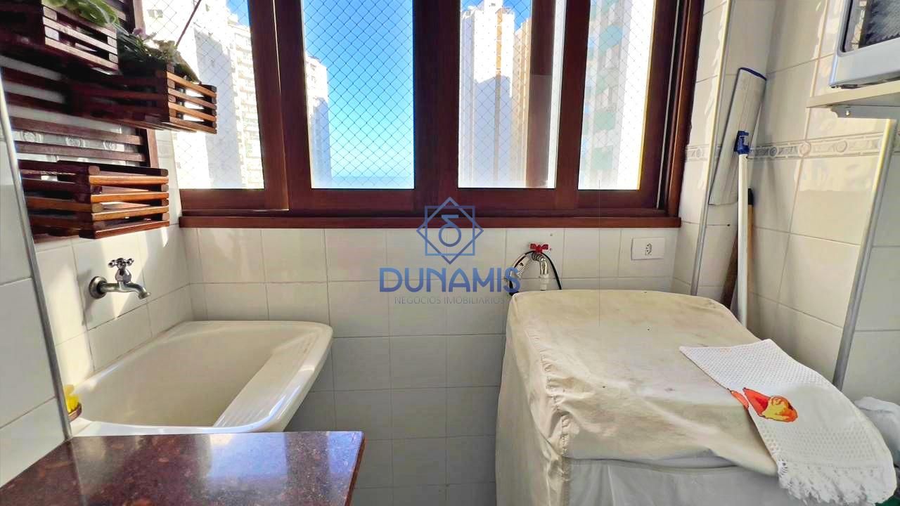 EXCELENTE APARTAMENTO REFORMADO COM 1 DORMITÓRIOS E VISTA MAR em Pitangueiras, Guarujá — foto 19