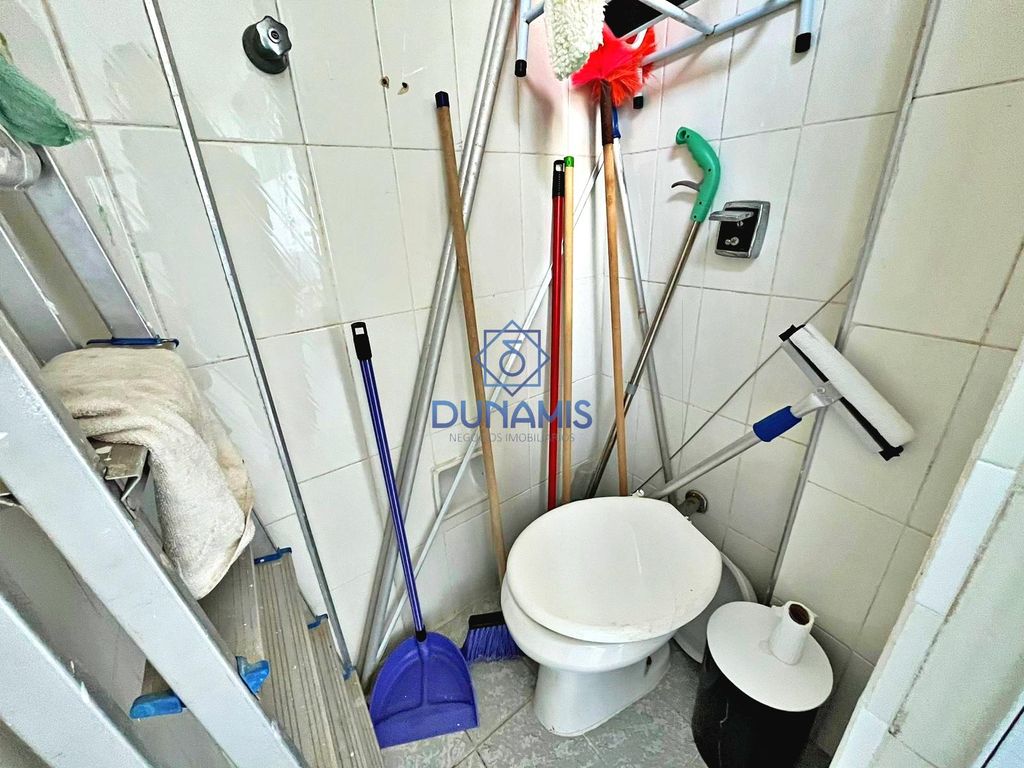 APARTAMENTO TOTALMENTE CONSERVADO COM VISTA TOTAL PARA O MAR MORRO DO MALUF em Morro do Maluf, Guarujá — foto 31