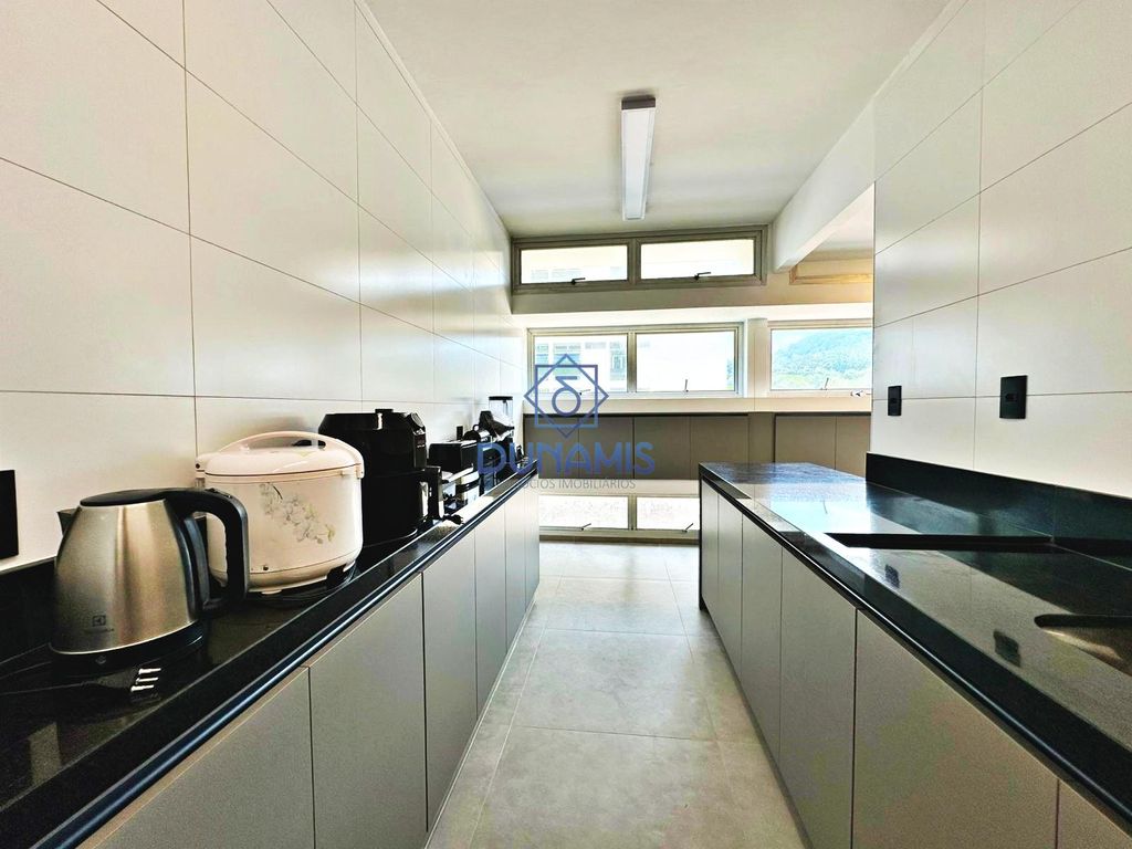 Apartamento em prédio de frente para o mar à venda na praia da Enseada em Enseada, Guarujá — foto 15