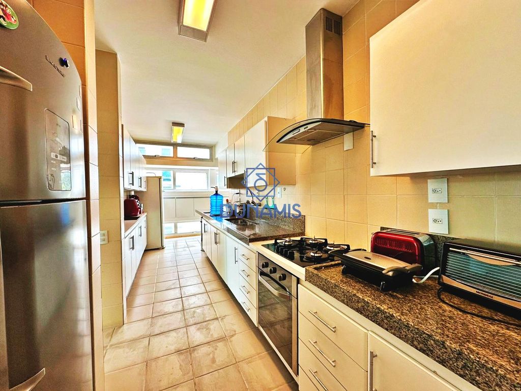 Apartamento em prédio de frente para o mar à venda na praia da Enseada em Enseada, Guarujá — foto 17