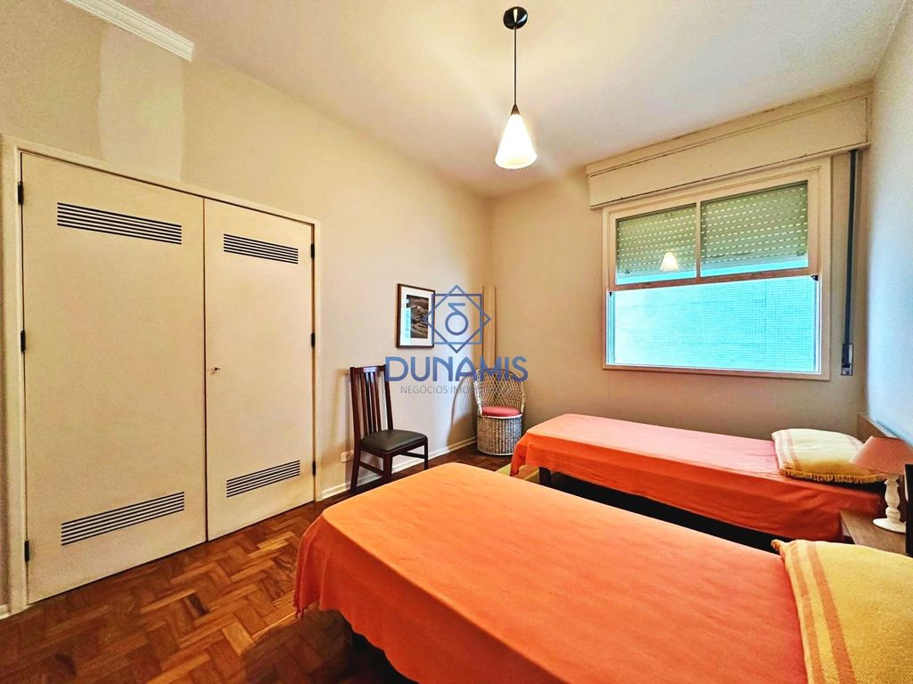 APARTAMENTO À VENDA NA PRAIA DAS PITANGUEIRAS - FRENTE TOTAL PARA O MAR em Pitangueiras, Guarujá — foto 33