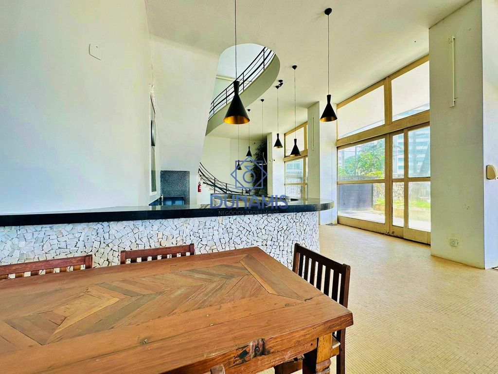** APARTAMENTO PÉ NA AREIA A VENDA NA PRAIA DAS PITANGUEIRAS ** em Jardim Astúrias, Guarujá — foto 33