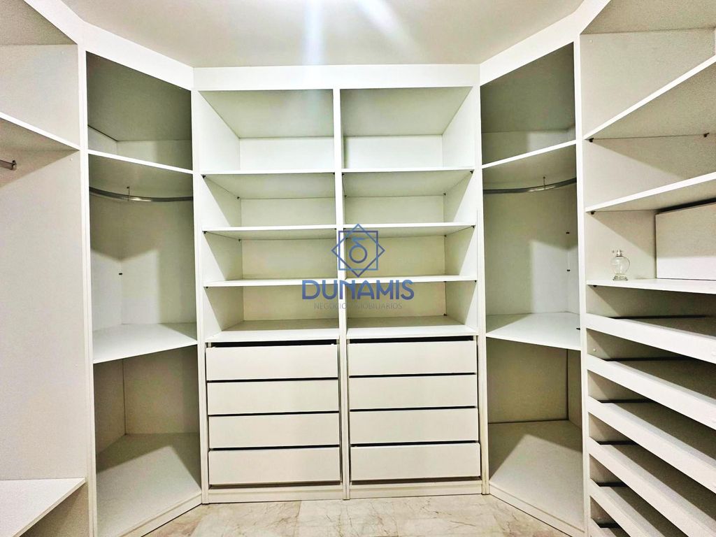 Apartamento à Venda em Morro Sorocotuba, Guarujá - SP em Morro Sorocotuba, Guarujá — foto 26