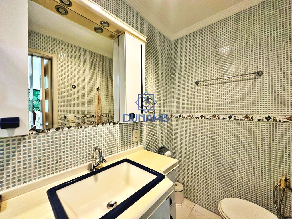 Apartamento conversado com linda vista para Praia do Sorocotuba em Morro Sorocotuba, Guarujá — foto 30
