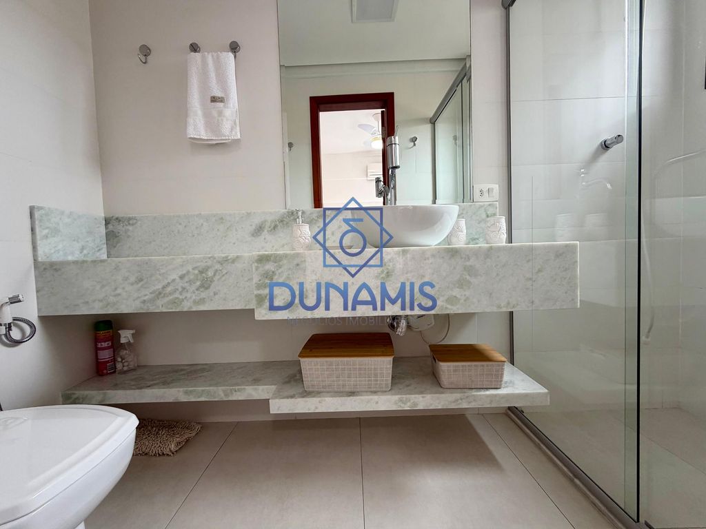 **APARTAMENTO TOTALMENTE REFORMADO À VENDA NA PRAIA DAS ASTÚRIAS - COM LAZER** em Jardim Astúrias, Guarujá — foto 17