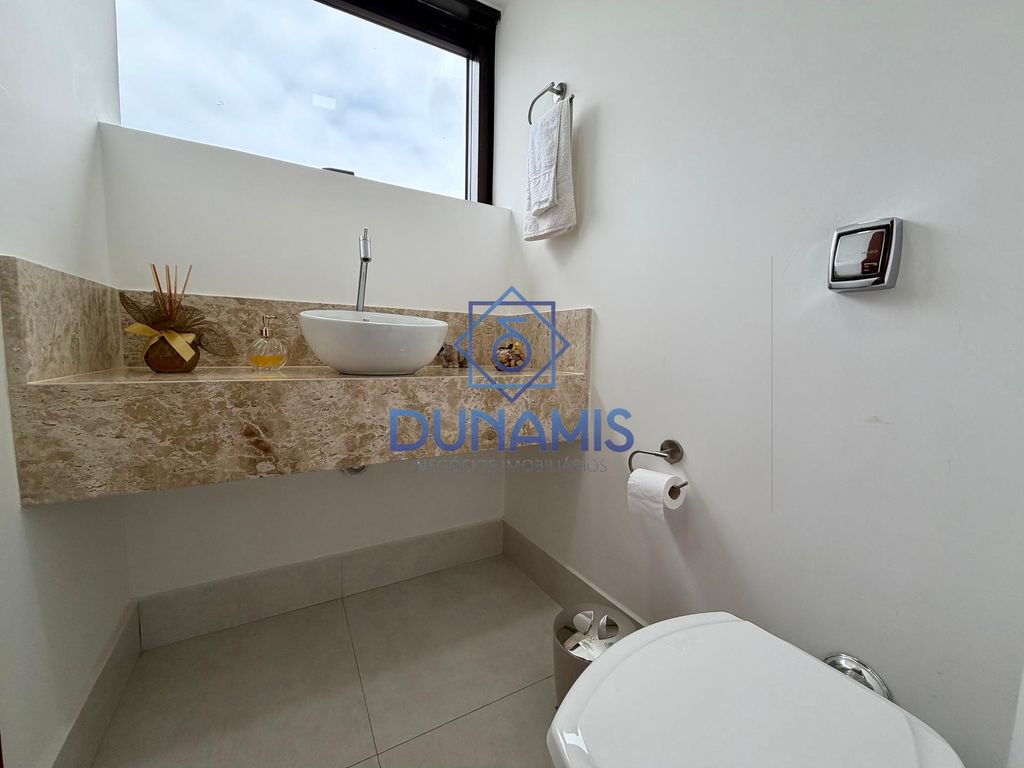 **APARTAMENTO TOTALMENTE REFORMADO À VENDA NA PRAIA DAS ASTÚRIAS - COM LAZER** em Jardim Astúrias, Guarujá — foto 6