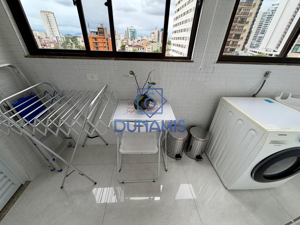 **APARTAMENTO TOTALMENTE REFORMADO À VENDA NA PRAIA DAS ASTÚRIAS - COM LAZER** em Jardim Astúrias, Guarujá — foto 28