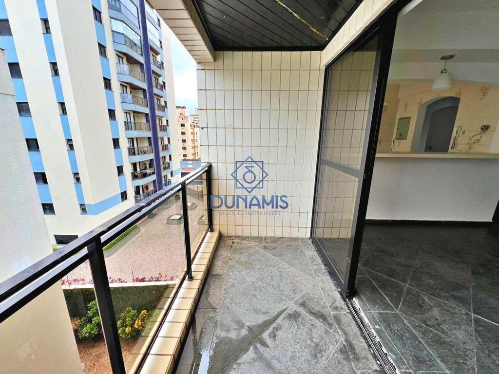 APARTAMENTO CONSERVADO À VENDA NA PRAIA DO TOMBO em Tombo, Guarujá — foto 6