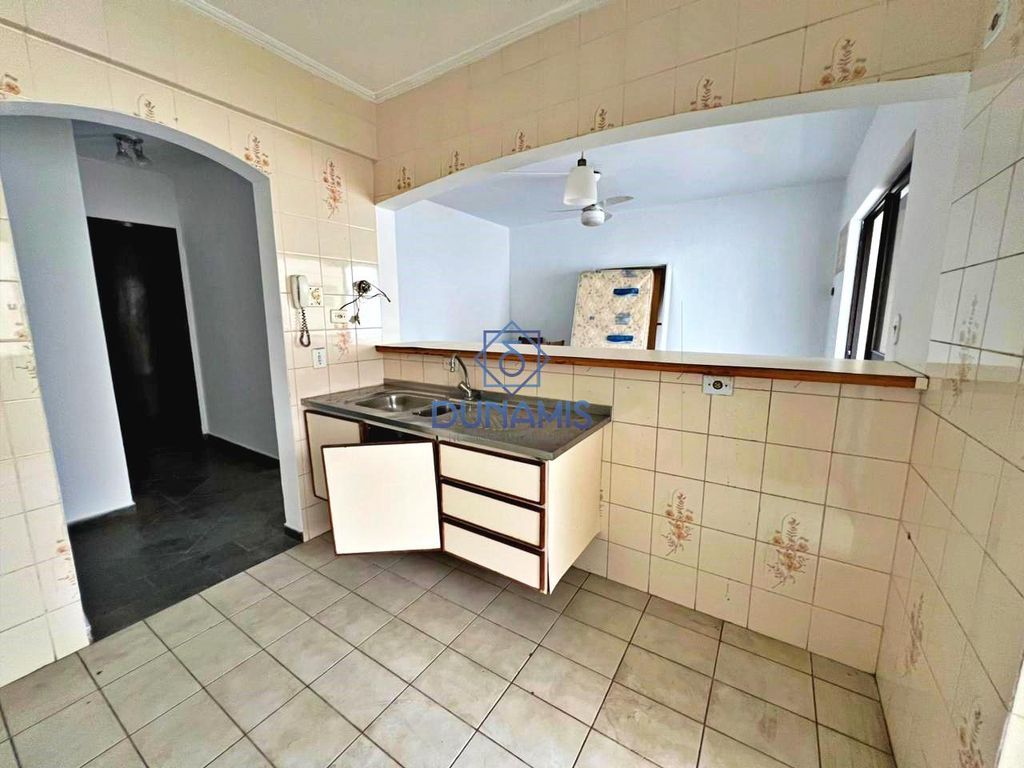 APARTAMENTO CONSERVADO À VENDA NA PRAIA DO TOMBO em Tombo, Guarujá — foto 9