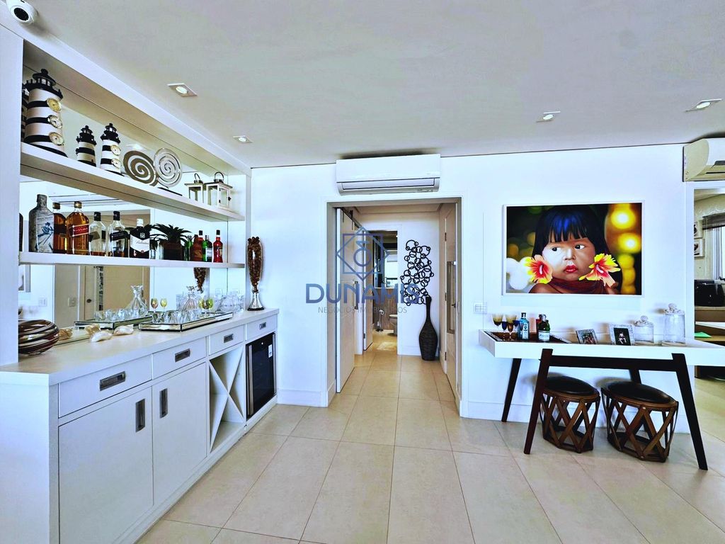 LINDO APARTAMENTO À VENDA NA PRAIA DAS ASTÚRIAS - FRENTE TOTAL PARA O MAR em Jardim Astúrias, Guarujá — foto 11
