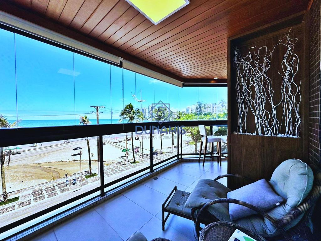 LINDO APARTAMENTO À VENDA NA PRAIA DAS ASTÚRIAS - FRENTE TOTAL PARA O MAR em Jardim Astúrias, Guarujá — foto 2