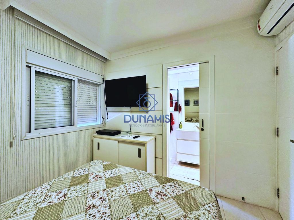 LINDO APARTAMENTO À VENDA NA PRAIA DAS ASTÚRIAS - FRENTE TOTAL PARA O MAR em Jardim Astúrias, Guarujá — foto 31