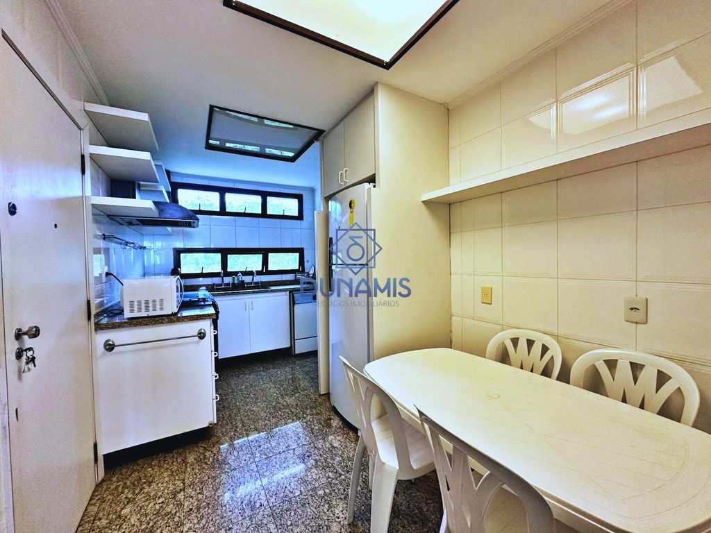Apartamento à Venda em Morro Sorocotuba, Guarujá - SP em Morro Sorocotuba, Guarujá — foto 12