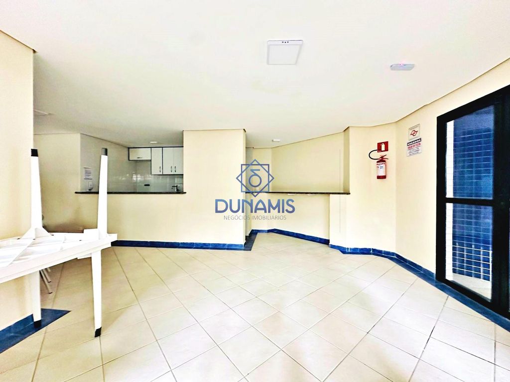 Apartamento reformado com sacada na Praia das Astúrias, área nobre do Guarujá em Jardim Astúrias, Guarujá — foto 32