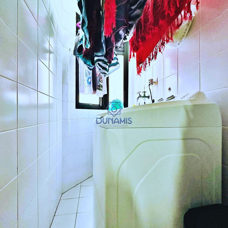 Apartamento reformado com sacada na Praia das Astúrias, área nobre do Guarujá em Jardim Astúrias, Guarujá — foto 21
