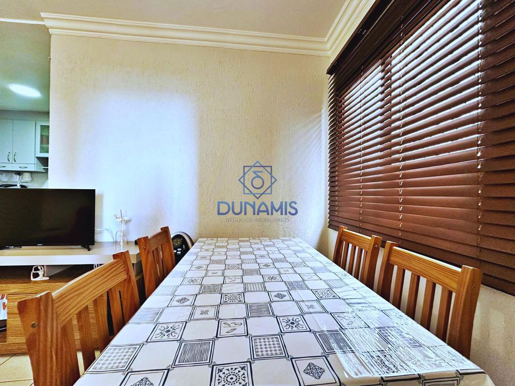 Apartamento reformado com sacada na Praia das Astúrias, área nobre do Guarujá em Jardim Astúrias, Guarujá — foto 5