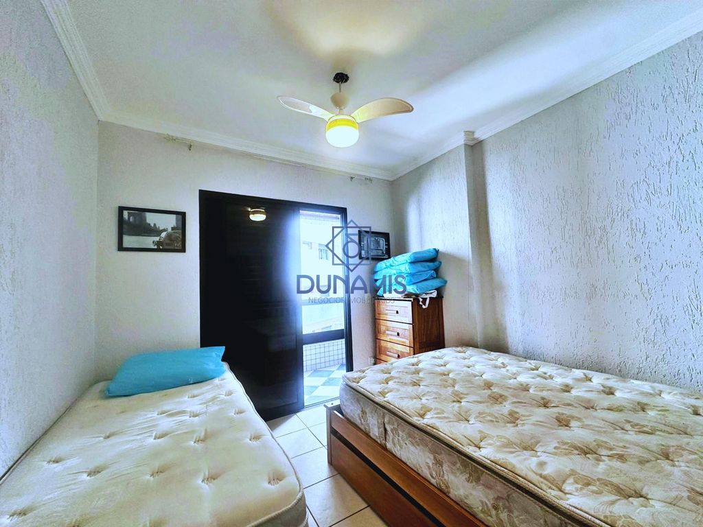 Apartamento reformado com sacada na Praia das Astúrias, área nobre do Guarujá em Jardim Astúrias, Guarujá — foto 18
