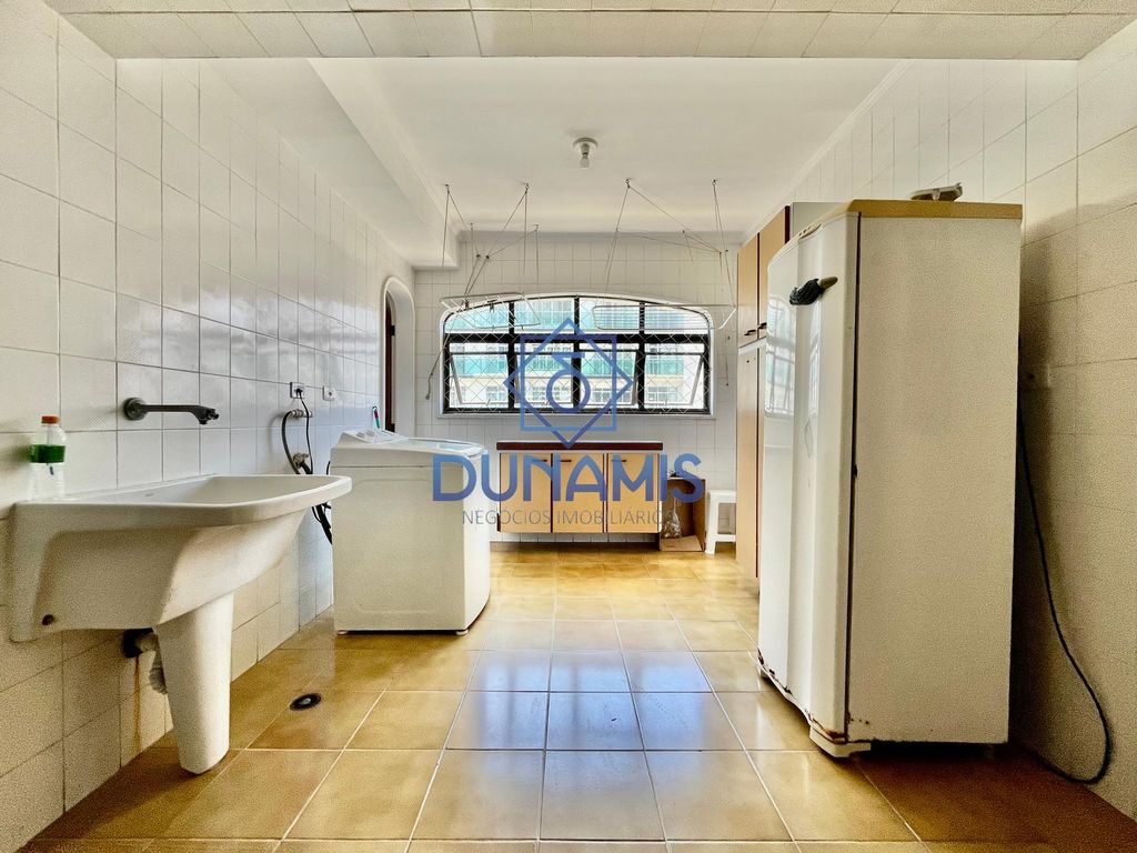 EXCELENTE APARTAMENTO NO CENTRO DA  PRAIA DE PITANGUEIRAS - 02 VAGAS DE GARAGEM em Pitangueiras, Guarujá — foto 27