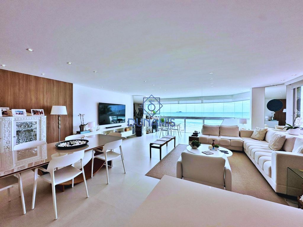 MARAVILHOSO APARTAMENTO À VENDA NA PRAIA DAS ASTÚRIAS - FRENTE TOTAL PARA O MAR em Jardim Astúrias, Guarujá — foto 16