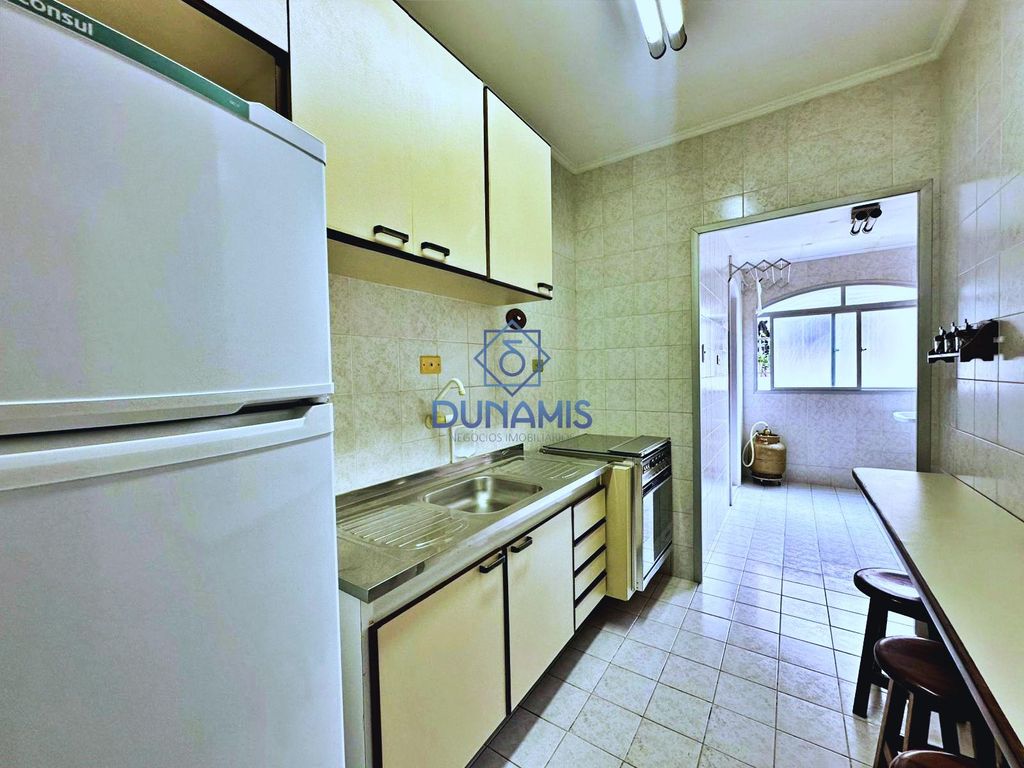 ÓTIMO APARTAMENTO À VENDA NA PRAIA DO TOMBO - UMA QUADRA DO MAR em Tombo, Guarujá — foto 6