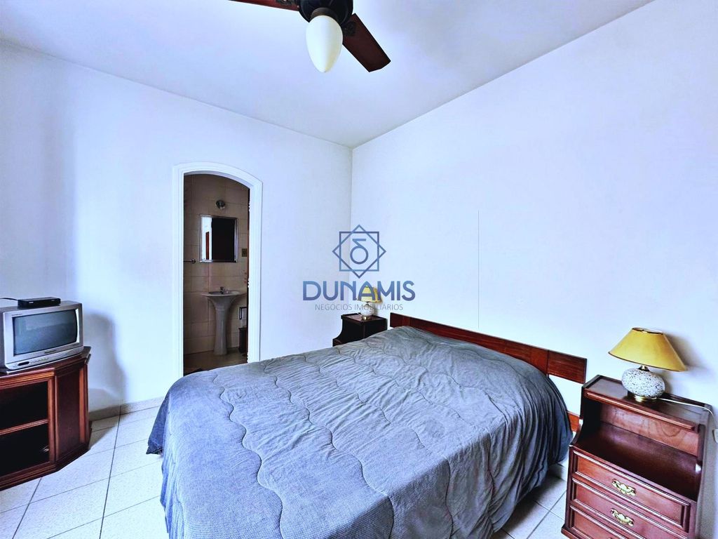 ÓTIMO APARTAMENTO À VENDA NA PRAIA DO TOMBO - UMA QUADRA DO MAR em Tombo, Guarujá — foto 18