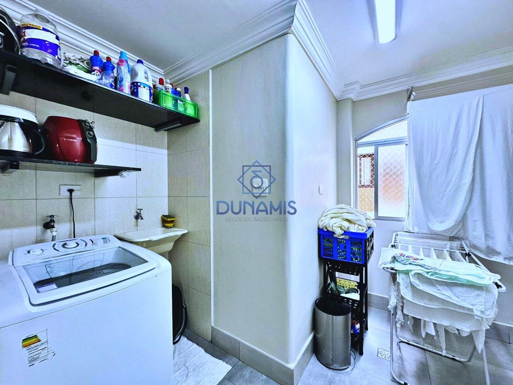 ÓTIMO APARTAMENTO À VENDA NA PRAIA DO TOMBO - UMA QUADRA DO MAR em Tombo, Guarujá — foto 31