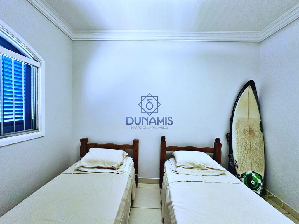 ÓTIMO APARTAMENTO À VENDA NA PRAIA DO TOMBO - UMA QUADRA DO MAR em Tombo, Guarujá — foto 26