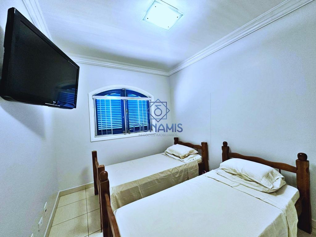 ÓTIMO APARTAMENTO À VENDA NA PRAIA DO TOMBO - UMA QUADRA DO MAR em Tombo, Guarujá — foto 28