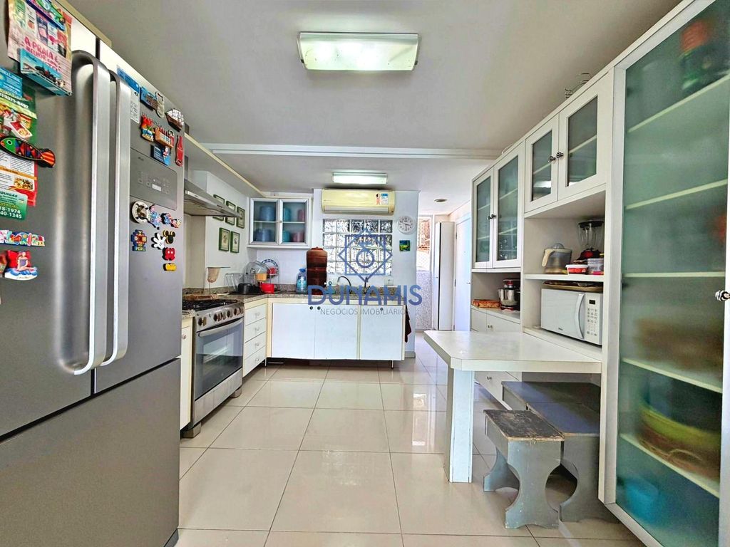 *APARTAMENTO À VENDA NA PRAIA DAS PITANGUEIRAS - REGIÃO DO MORRO DO MALUF em Morro do Maluf, Guarujá — foto 28