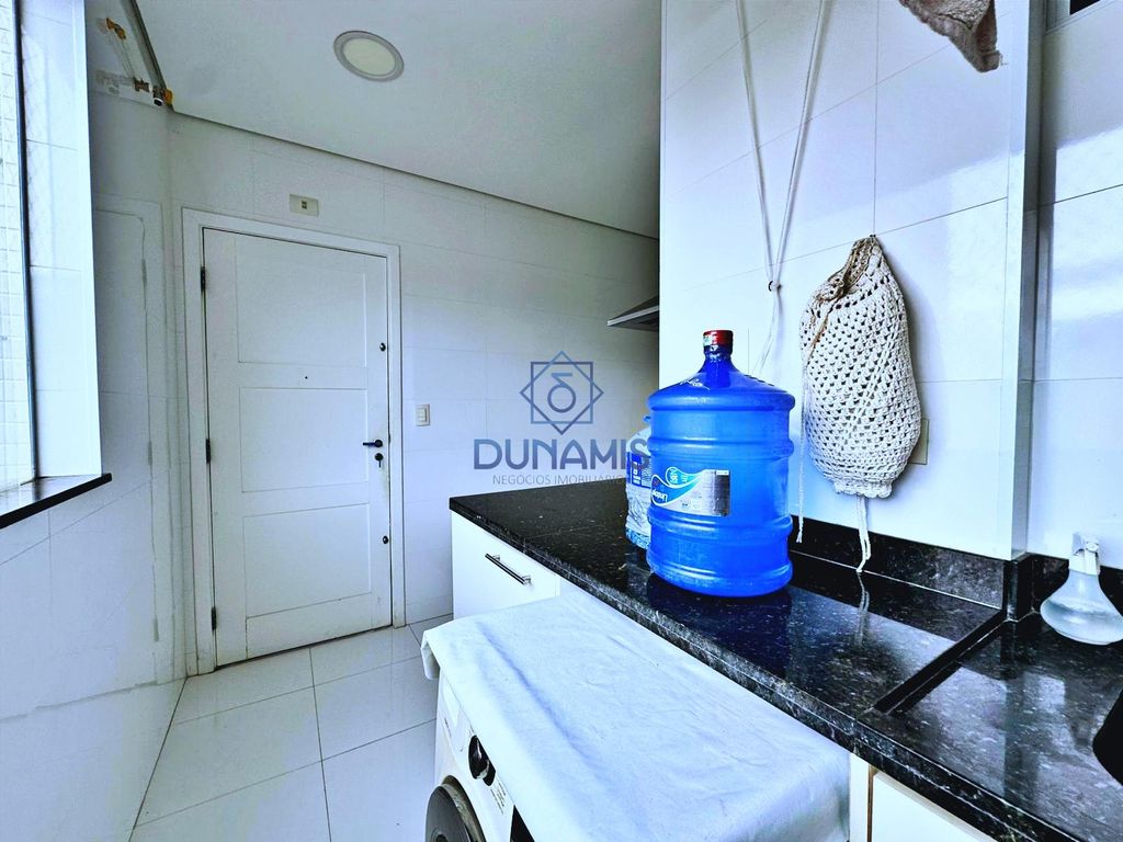 APARTAMENTO AMPLO NA PRAIA DAS PITANGUEIRAS - QUADRA DO MAR em Pitangueiras, Guarujá — foto 45