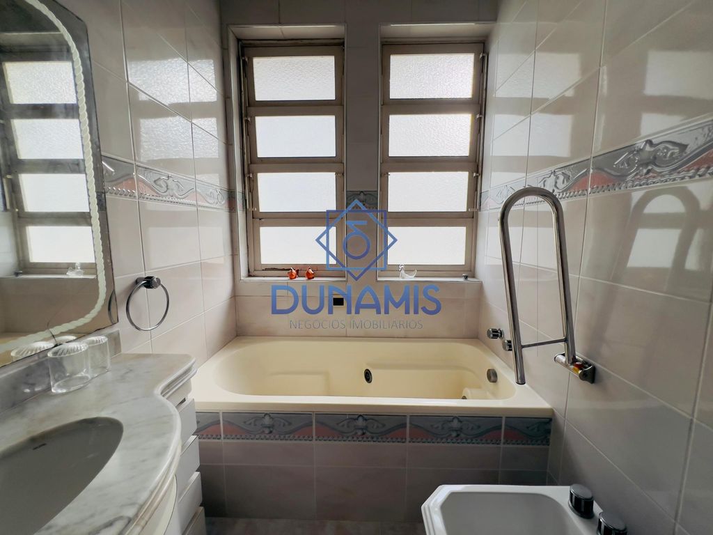 APARTAMENTO Á VENDA NA PRAIA DAS PITANGUEIRAS - FRENTE MAR - 01 VAGA DE GARAGEM em Pitangueiras, Guarujá — foto 19