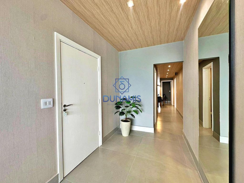 MAGNÍFICO APARTAMENTO À VENDA PRAIA PITANGUEIRAS - FRENTE MAR -SHOPPING LA PLAGE em Pitangueiras, Guarujá — foto 19