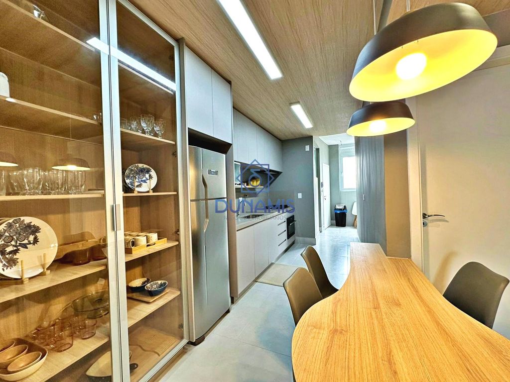 MAGNÍFICO APARTAMENTO À VENDA PRAIA PITANGUEIRAS - FRENTE MAR -SHOPPING LA PLAGE em Pitangueiras, Guarujá — foto 21