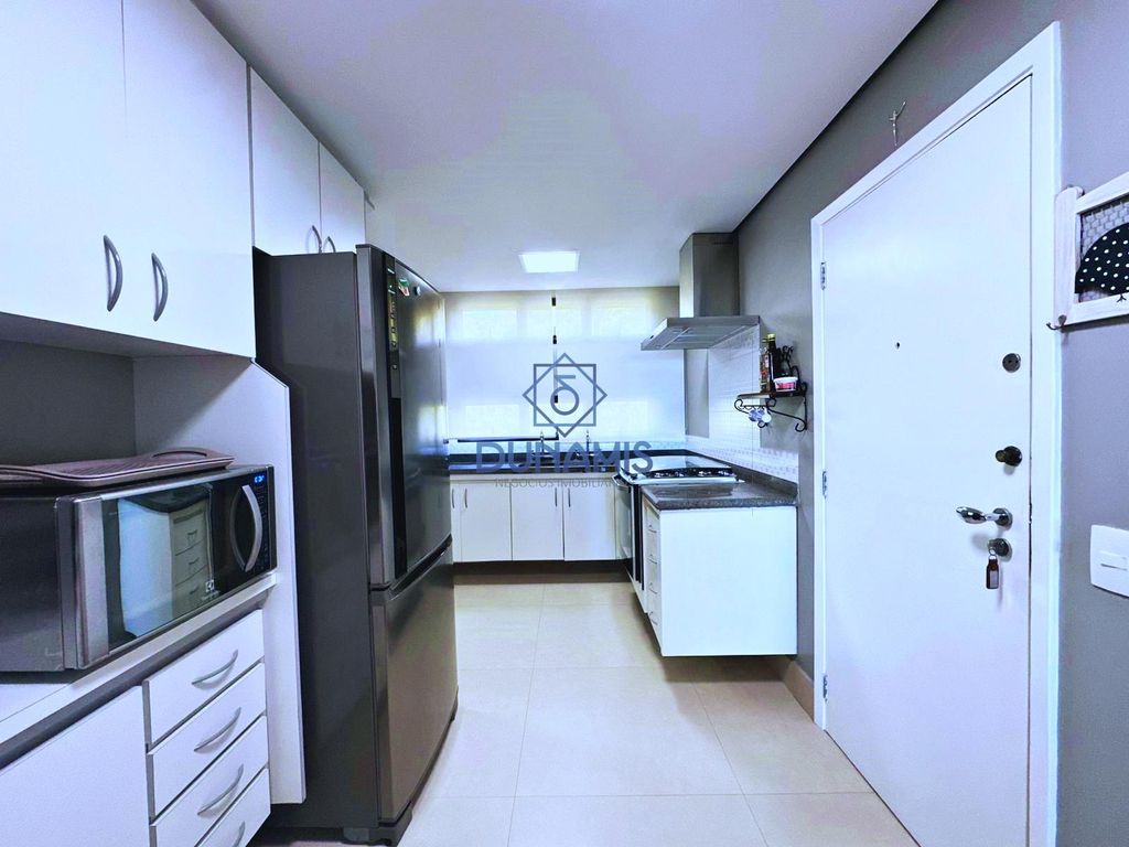 Apartamento à Venda em Morro Sorocotuba, Guarujá - SP em Morro Sorocotuba, Guarujá — foto 13