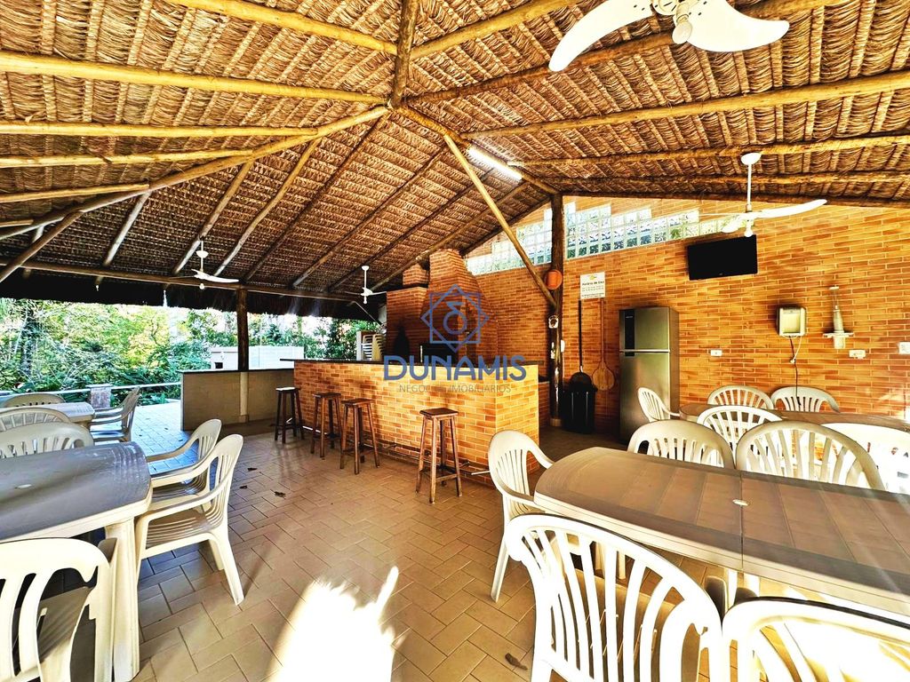 Apartamento com linda vista para Praia do Sorocotuba, sendo 3 suítes em Morro Sorocotuba, Guarujá — foto 27