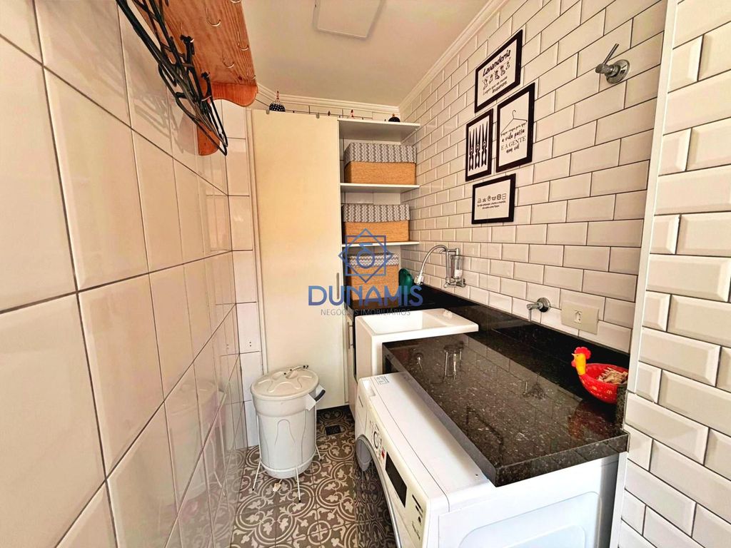 APARTAMENTO REFORMADO Á VENDA NA PRAIA DAS PITANGUEIRAS COM VAGA DE GARAGEM em Pitangueiras, Guarujá — foto 23