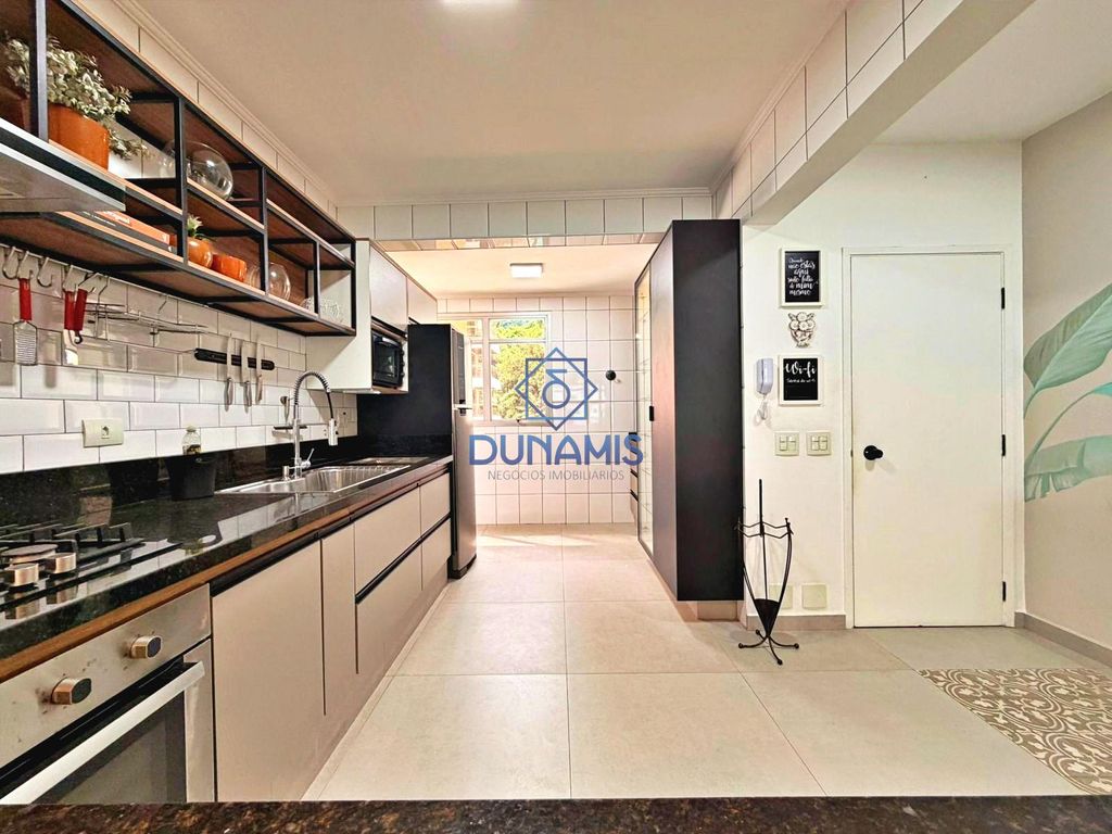 APARTAMENTO REFORMADO Á VENDA NA PRAIA DAS PITANGUEIRAS COM VAGA DE GARAGEM em Pitangueiras, Guarujá — foto 20