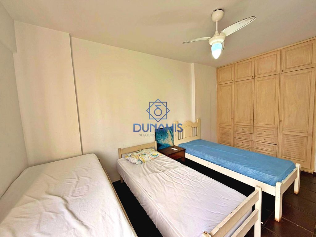 APARTAMENTO CONSERVADO À VENDA NA PRAIA DAS PITANGUEIRAS - em Pitangueiras, Guarujá — foto 14