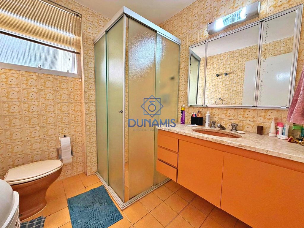 APARTAMENTO CONSERVADO À VENDA NA PRAIA DAS PITANGUEIRAS - em Pitangueiras, Guarujá — foto 9