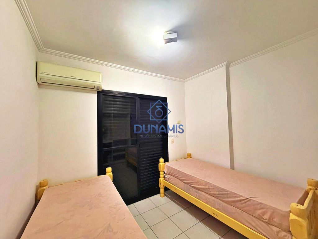 *** Apartamento conservado com sacada e vista para o mar da Praia das Astúrias** em Jardim Astúrias, Guarujá — foto 7