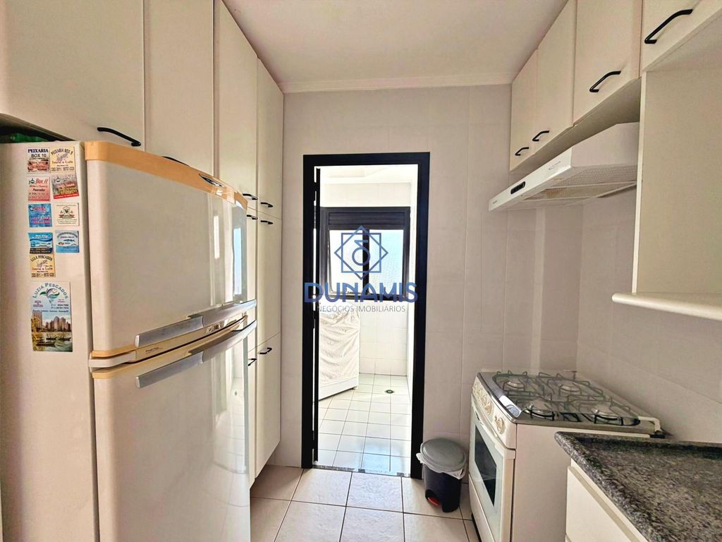 *** Apartamento conservado com sacada e vista para o mar da Praia das Astúrias** em Jardim Astúrias, Guarujá — foto 18