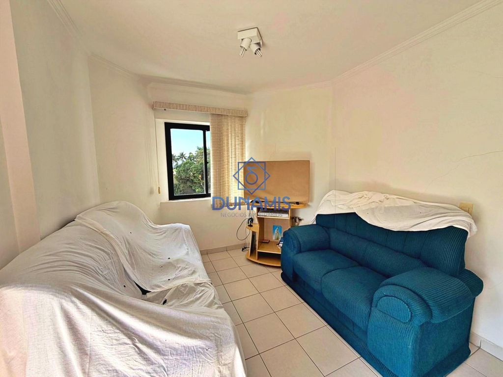 *** Apartamento conservado com sacada e vista para o mar da Praia das Astúrias** em Jardim Astúrias, Guarujá — foto 3