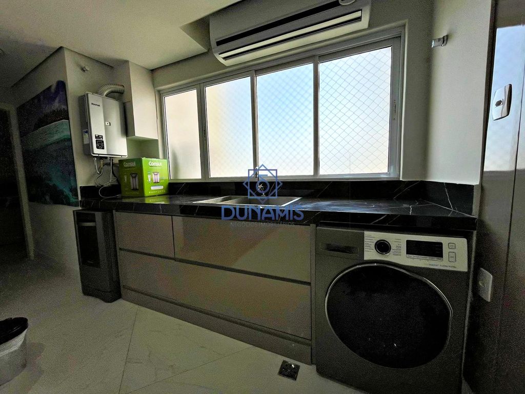 *** MAGNÍFICO APARTAMENTO À VENDA NA PRAIA DAS PITANGUEIRAS -  MORRO DO MALUF em Morro do Maluf, Guarujá — foto 35