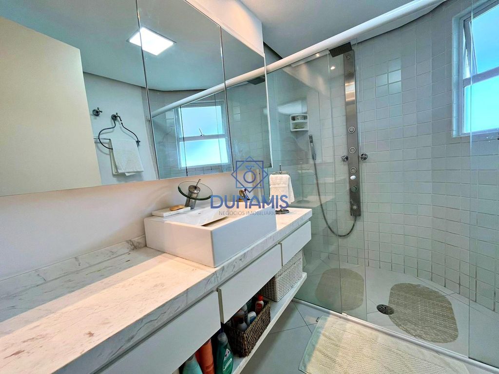 *** MAGNÍFICO APARTAMENTO À VENDA NA PRAIA DAS PITANGUEIRAS -  MORRO DO MALUF em Morro do Maluf, Guarujá — foto 50